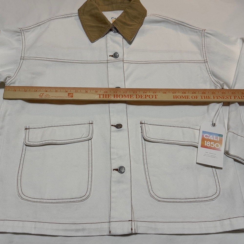 Cali 1850 Women's Cream and Tan Barn Jacket 100% Cotton S NWT - Picture 3 of 7